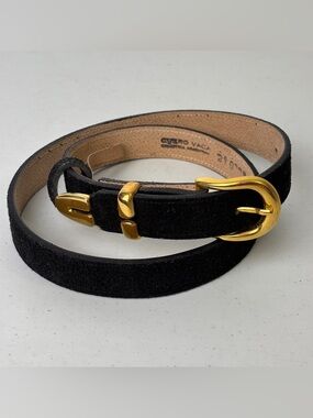 Cuero Vaca Industria Argentina Black Suede Belt